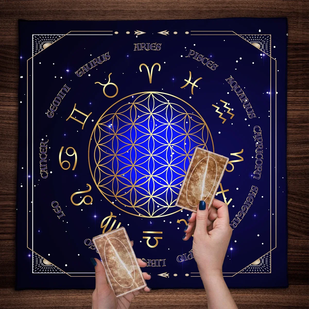 Mantel de Tarot de rueda del z - Zodiac Party Games reseña y precio