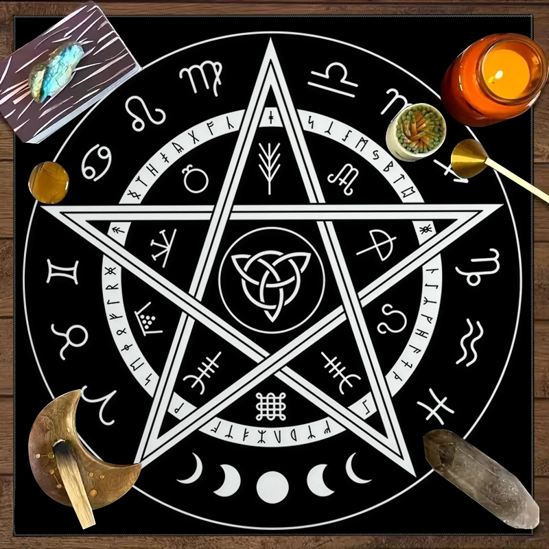 1 mantel de tarot con pentagra - Zodiac Party Games reseña y precio